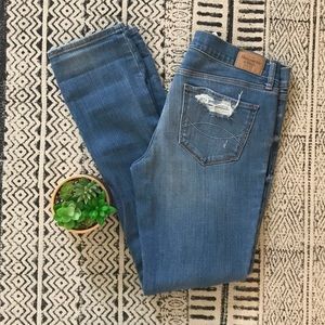 Abercrombie & Fitch distressed skinny jeans